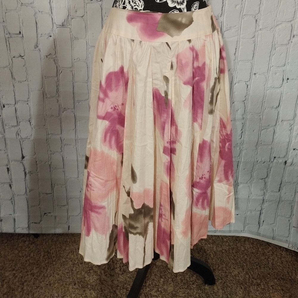 PETER Nygard Pink Floral Skirt Size 6